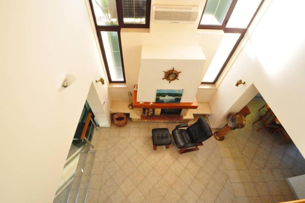 Lux Apartman Leo Apartment Kostrena Exterior photo